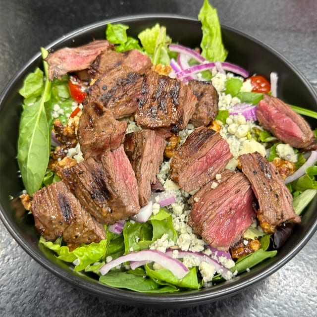 Bistro Salad.