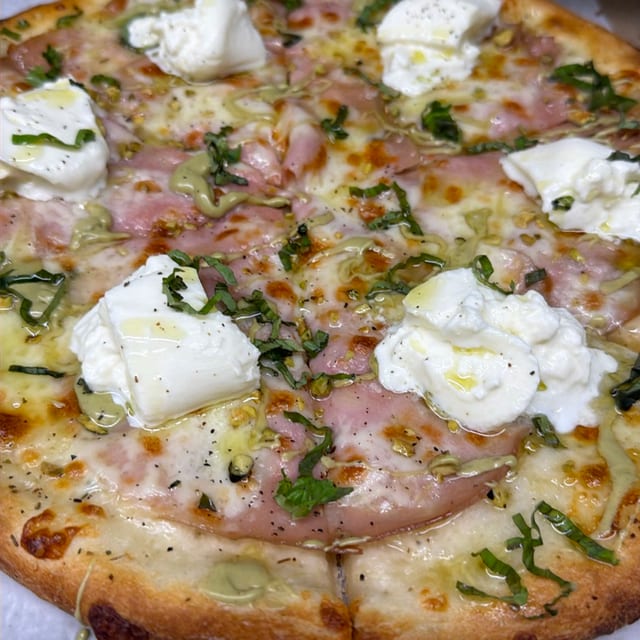 "La Mortadella" Pizzetta.