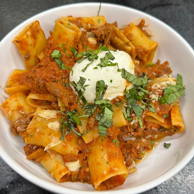 Paccheri Neapolitano.