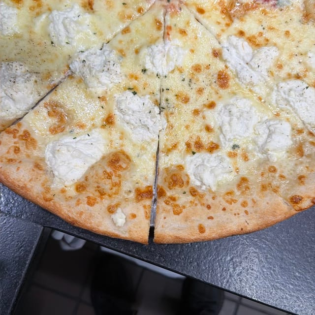 White (Bianca) Slice.